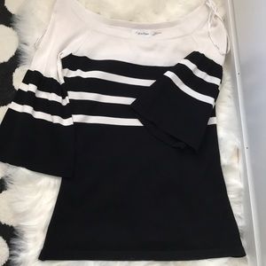Calvin Klein’s off shoulders!
